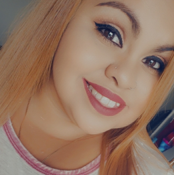 Meet your Posher, Nessey - Picture 3 of 7